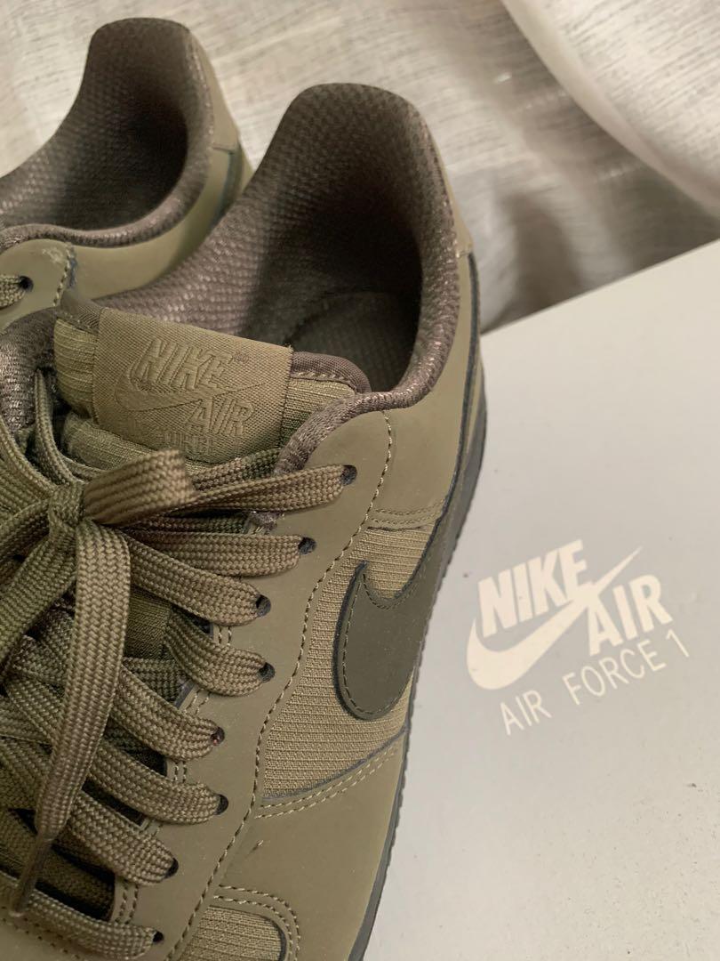 Army best sale green nikes