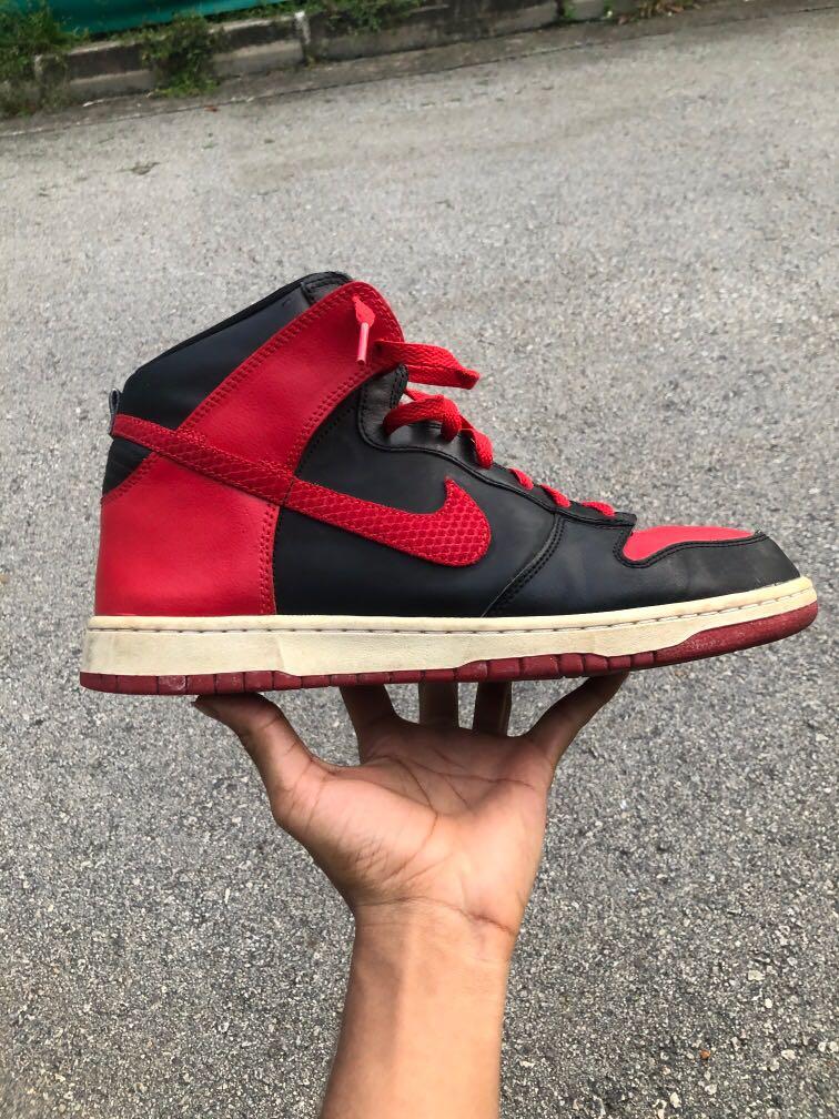 Nike dunk sb bred, Men's Fashion 