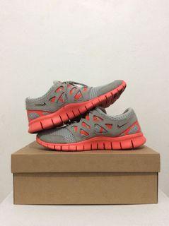 nike free run 2