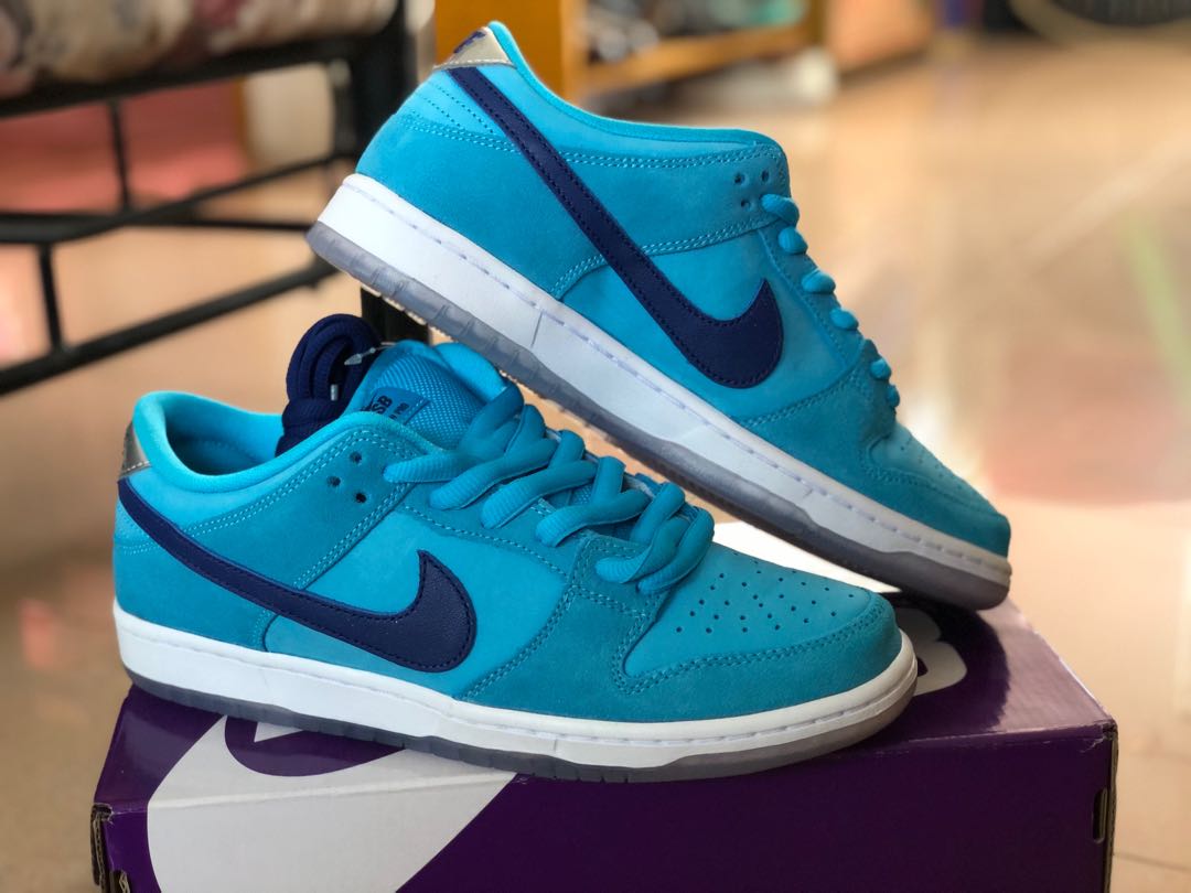nike sb dunk low blue
