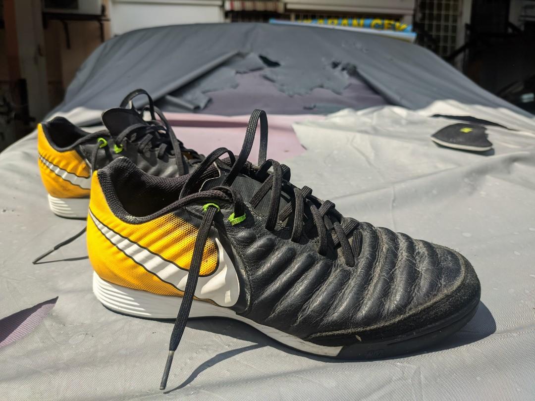 Nike tiempo outlet black orange