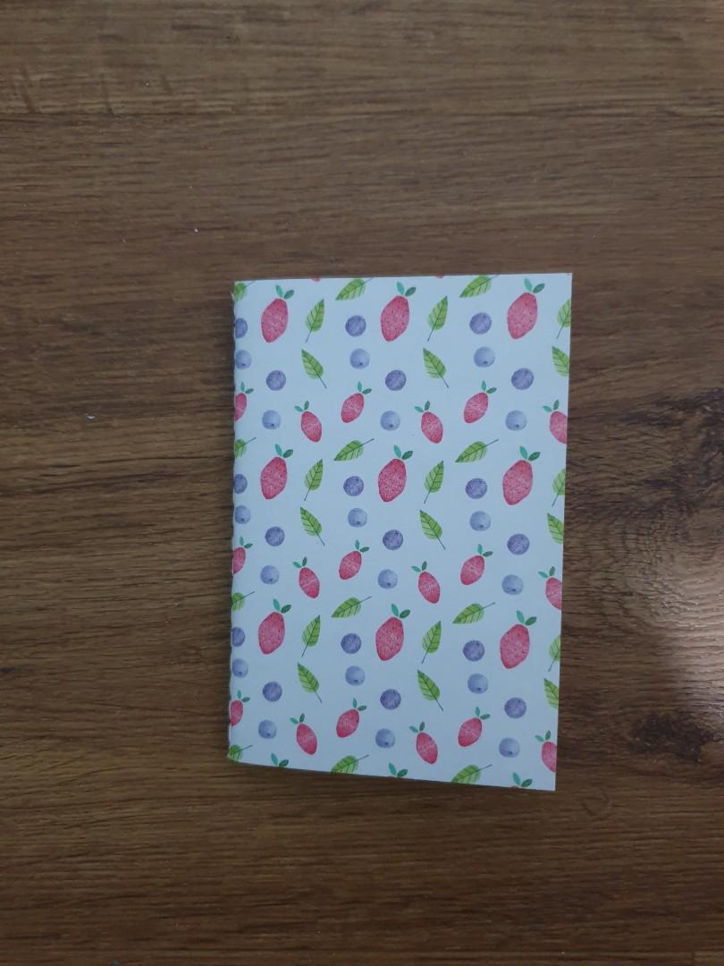 Notebook (Category: Stationery & School Supplies) located in Singapore. Submitted by ricccmo (Listing ID 1018579833, Image 5). Description: selling each notebook/ memo pad for $3 brand new !.