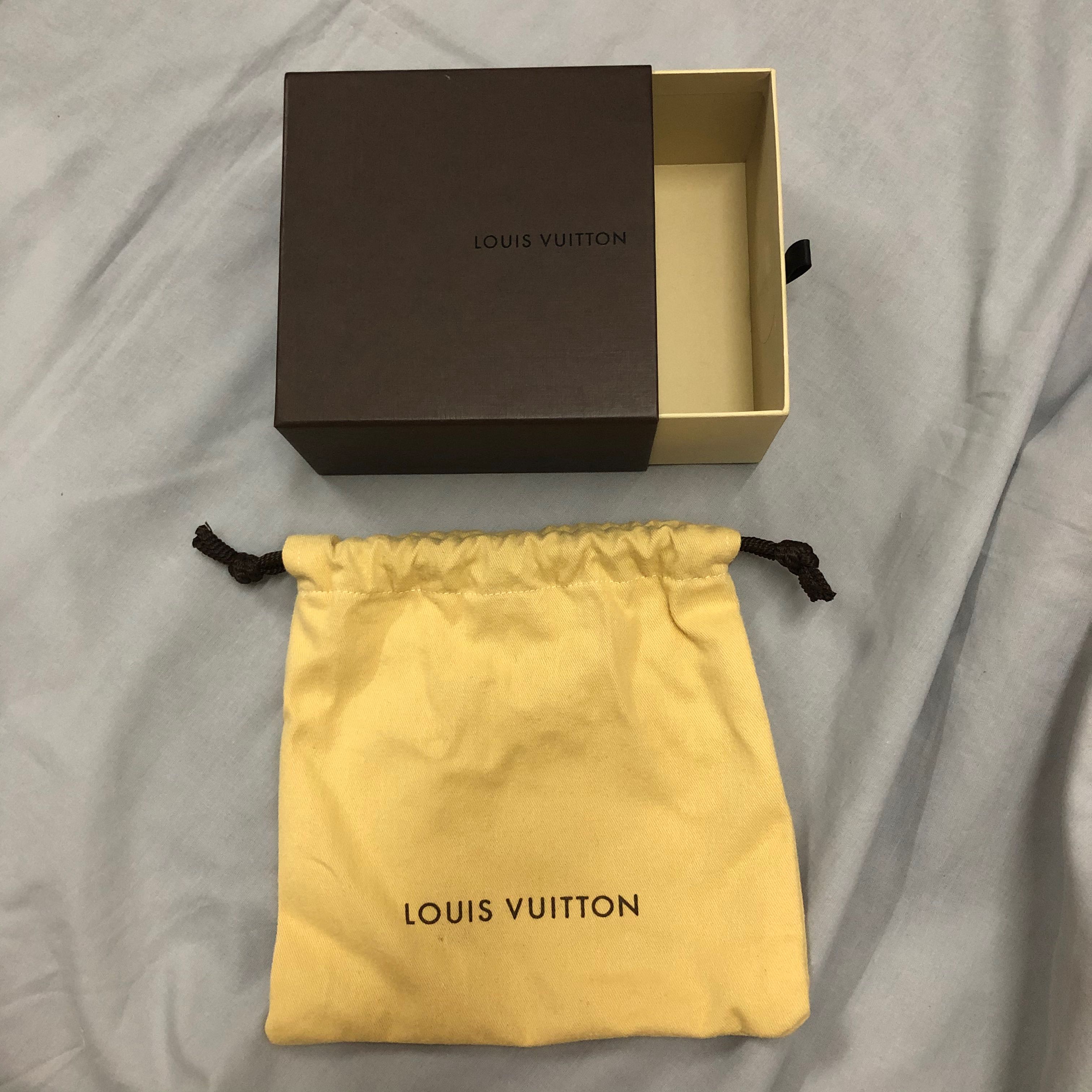 Authentic Louis Vuitton Dust Bag, Luxury, Accessories on Carousell