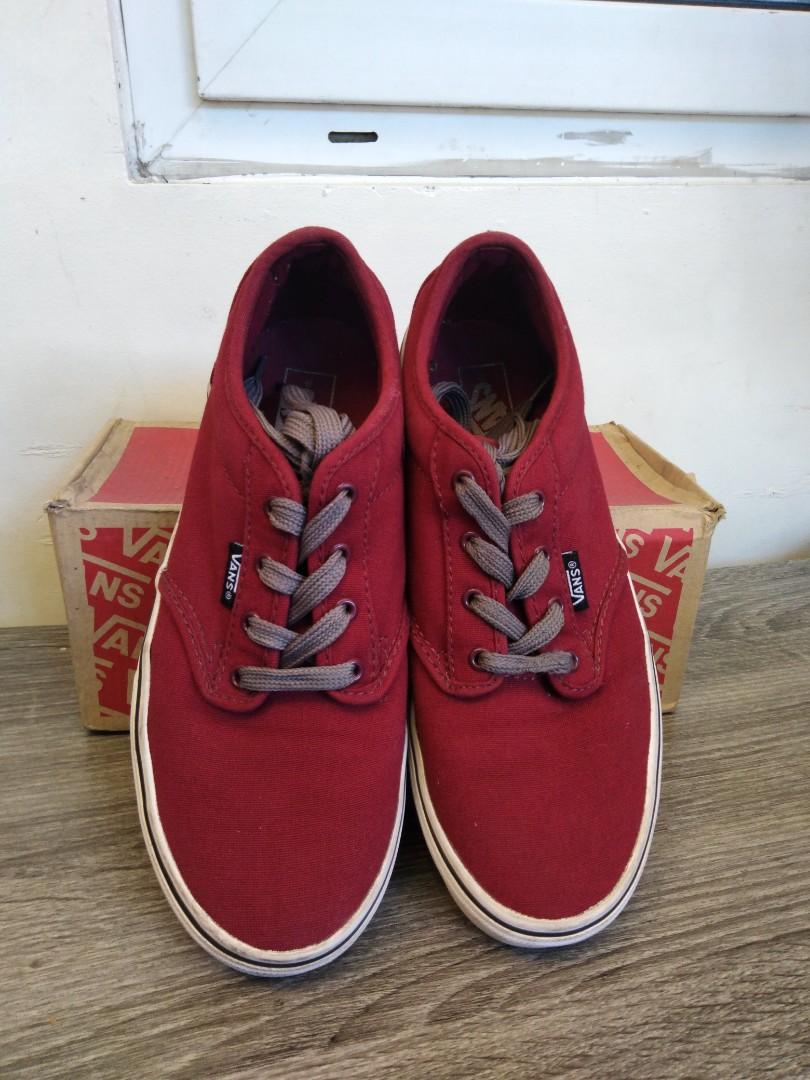 Original maroon Vans era (size 6), Men 