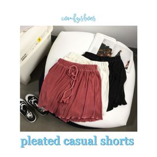 (Category: ) located in . Submitted by comfyshoes (Listing ID 1018765610, Image 1). Description: .