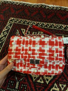 (Category: ) located in . Submitted by ashya_ (Listing ID 1018716748, Image 1). Description: .