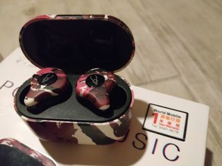（分類：）位於 。 由 gcisme 提交（商品編號 1018778280，圖片 1）。簡介： 。