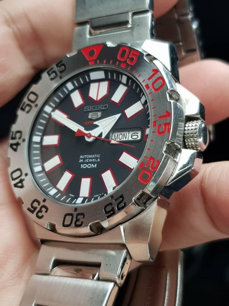 Seiko 5 MONSTER 4R36-02T0, Men's Fashion, Watches & Accessories, Watches on  Carousell