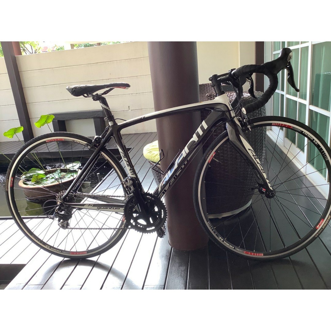 Shimano 105 Avanti Quantum 2.0 Carbon Sports Equipment Bicycles