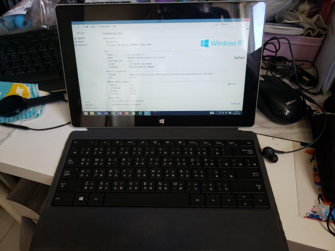 Surface 2 （分類：手提電腦）位於 Hong Kong。 由 darklordhk 提交（商品編號 1018606082，圖片 2）。簡介： Surface 2 文書機 連鍵盤，office ,充電器。