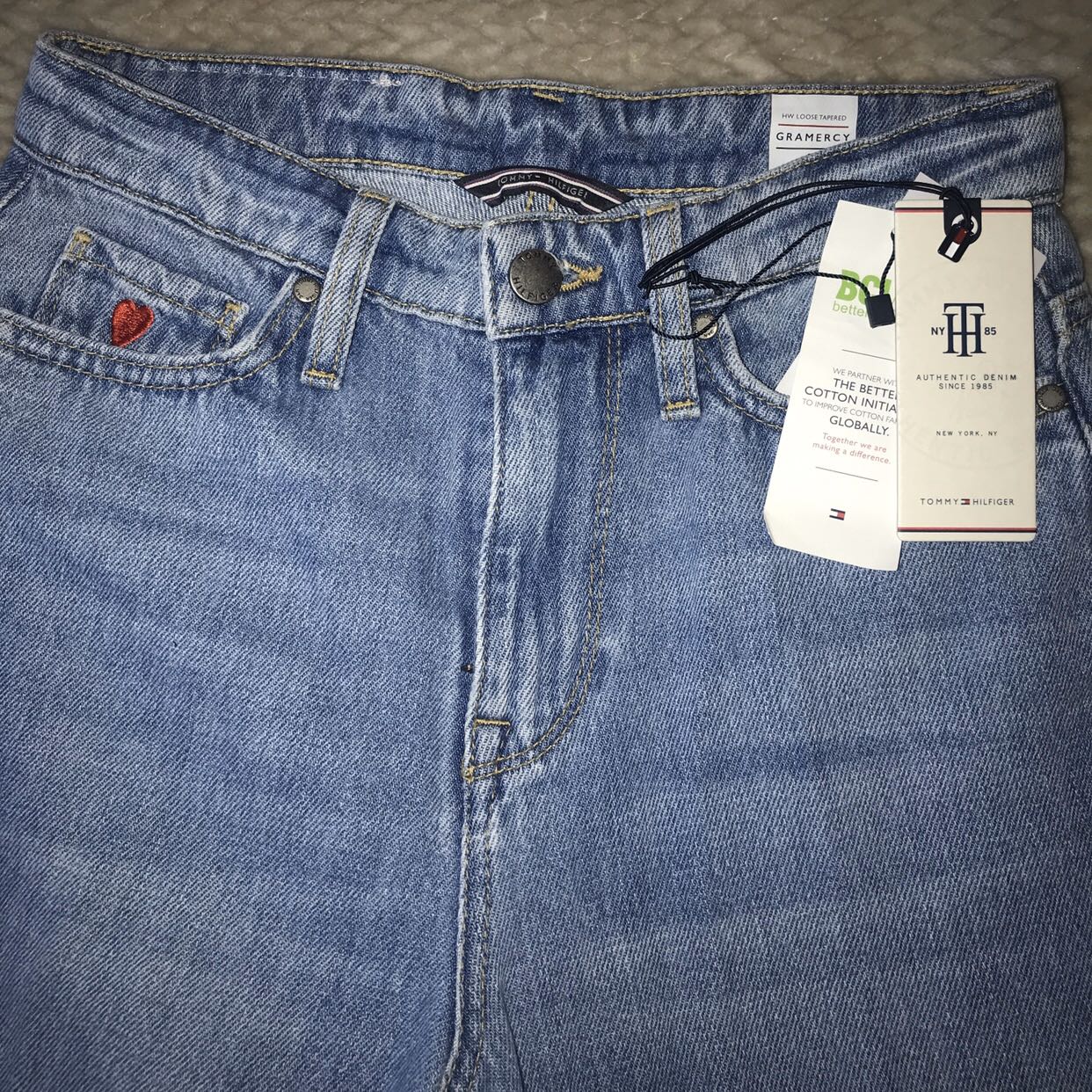 difference tommy jeans tommy hilfiger