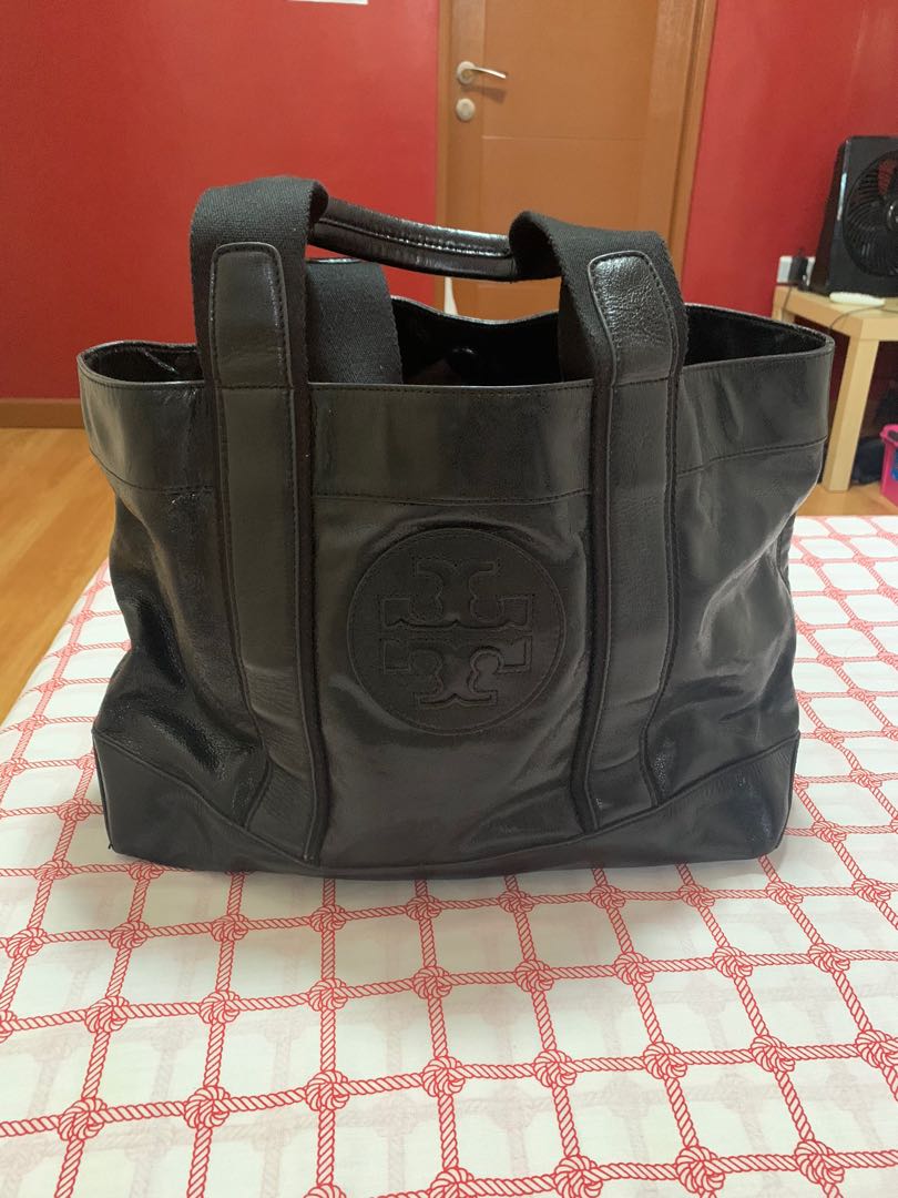 Tory Burch Leather Tote Bag, Luxury, Bags & Wallets on Carousell