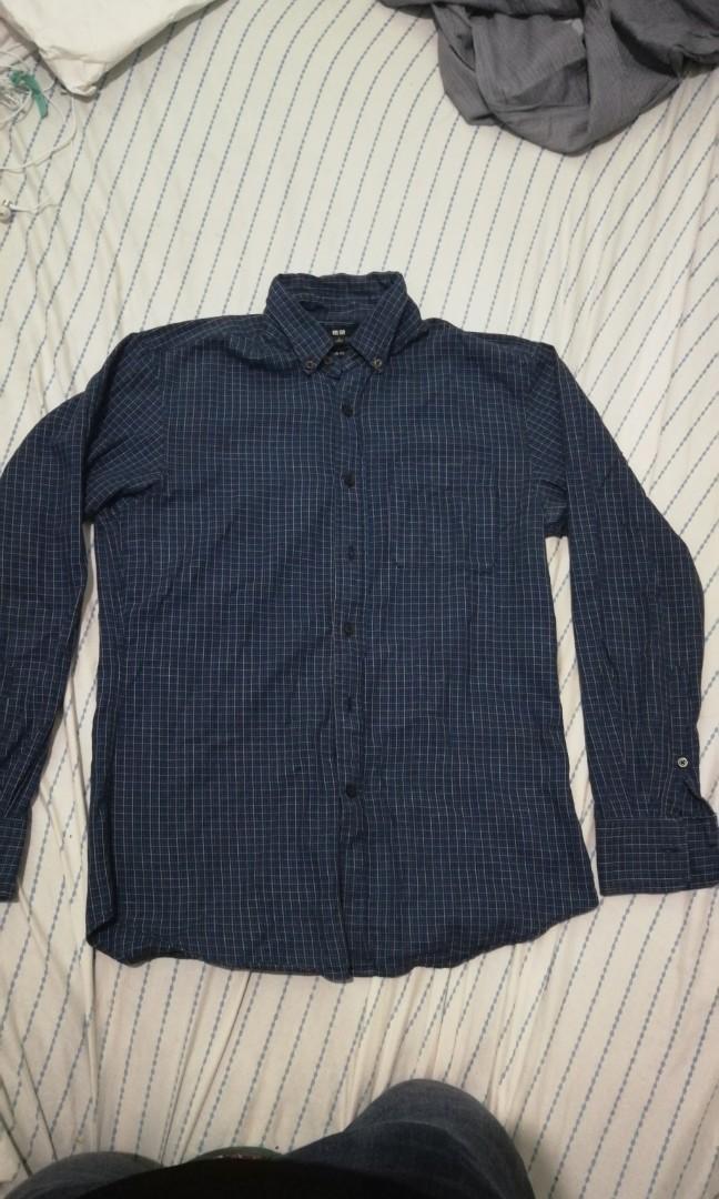 Uniqlo Longsleeves Shirt (Category: Tshirts & Polo Shirts ) located in Manila. Submitted by sonderman (Listing ID 1018613758, Image 1). Description: Almost brandnew shirt Used once Condition 9/10 Rfs: gained weight Brand: Uniqlo.