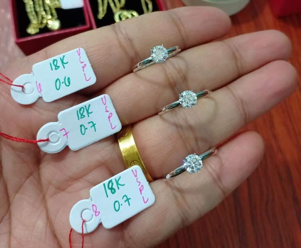 18K Saudi White Gold Engagement Ring w Russian Stone VSPL