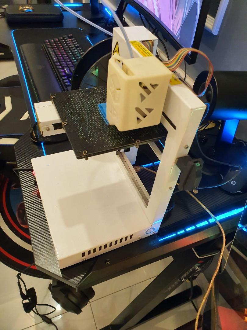3d printer (Category: Printers, Scanners & Copiers) located in Butterworth. Submitted by derekkyh (Listing ID 1018898370, Image 3). Description: up plus 2 3d printer.