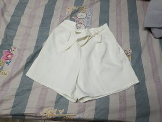 （分類：）位於 。 由 bel_iy 提交（商品編號 1019022701，圖片 1）。簡介： 。