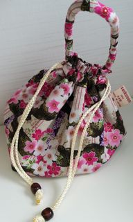 （分類：）位於 。 由 ycc0920 提交（商品編號 1018998957，圖片 1）。簡介： 。