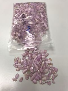 （分類：）位於 。 由 coraic 提交（商品編號 1018973369，圖片 1）。簡介： 。
