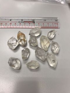 （分類：）位於 。 由 coraic 提交（商品編號 1018977861，圖片 1）。簡介： 。