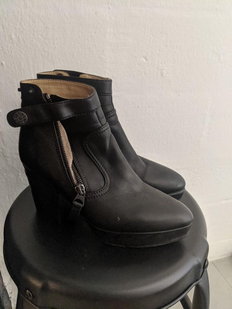 Acne studios track on sale boots
