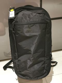 （分類：）位於 。 由 ccarojc 提交（商品編號 1018992759，圖片 1）。簡介： 。