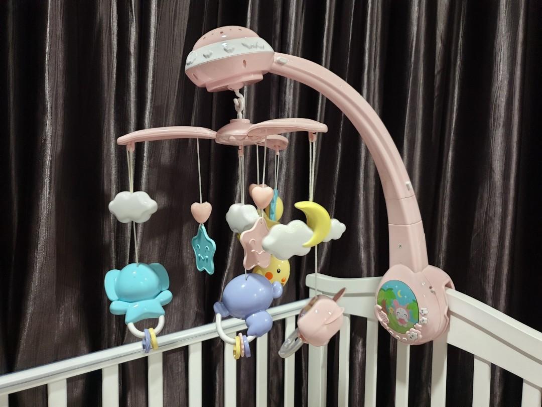 crib rattle