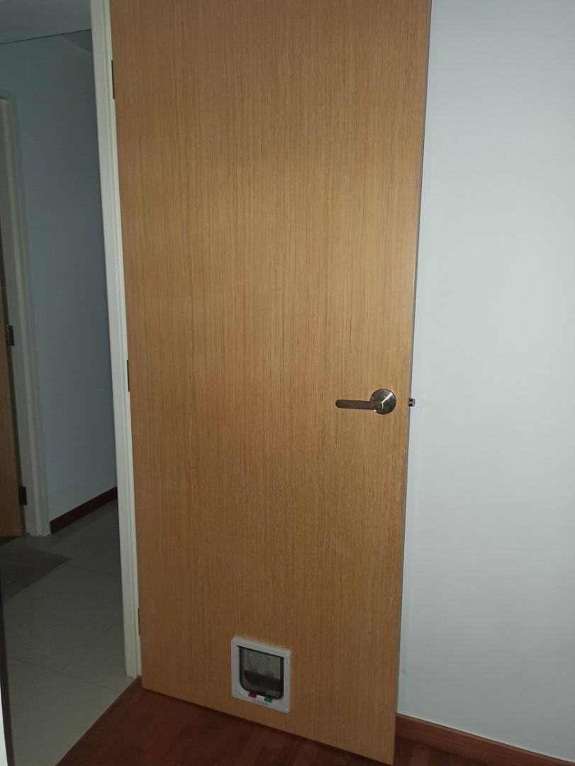 bedroom door with pet door built in, Furniture & Home Living, Furniture