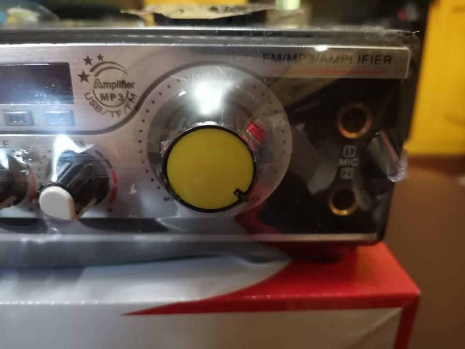 car amplifier with mic input (Category: Soundbars, Speakers & Amplifiers) located in Quezon City. Submitted by ajmirzenterprises (Listing ID 1018916505, Image 2). Description: YW 831L car amplifier with videoke function pede for car and house pede 12 volts and 220 volts.