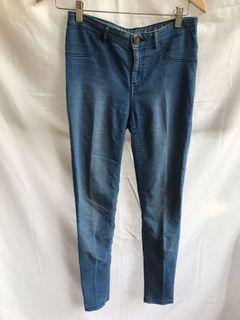 Celana Jeans