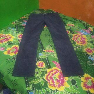 Celana jeans slim Uniqlo Original size 34