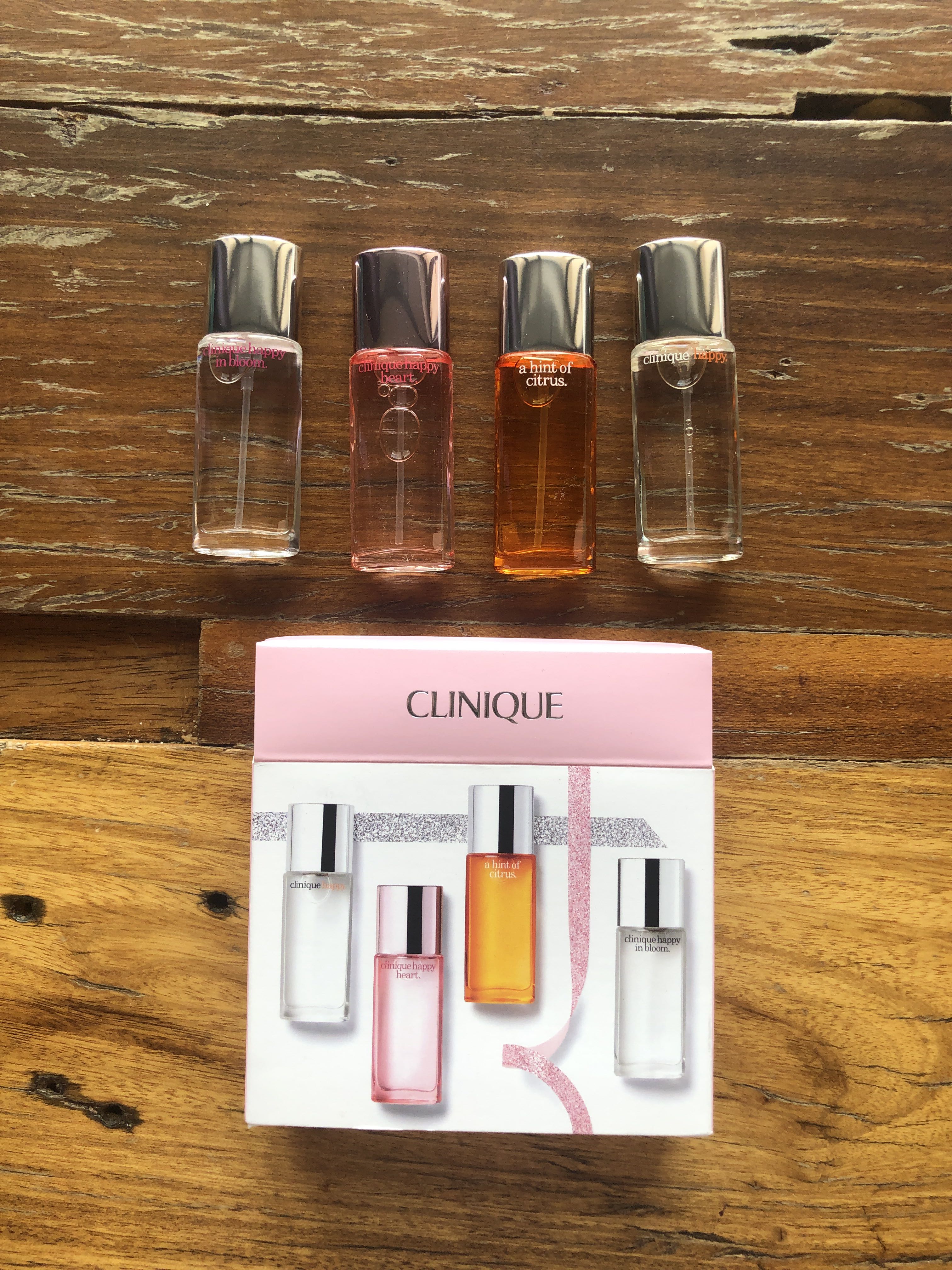 clinique hints of happy set