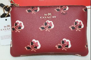 (Category: ) located in . Submitted by love2sew (Listing ID 1018990517, Image 1). Description: .