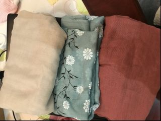 (Category: ) located in . Submitted by na27__ (Listing ID 1018937337, Image 1). Description: .