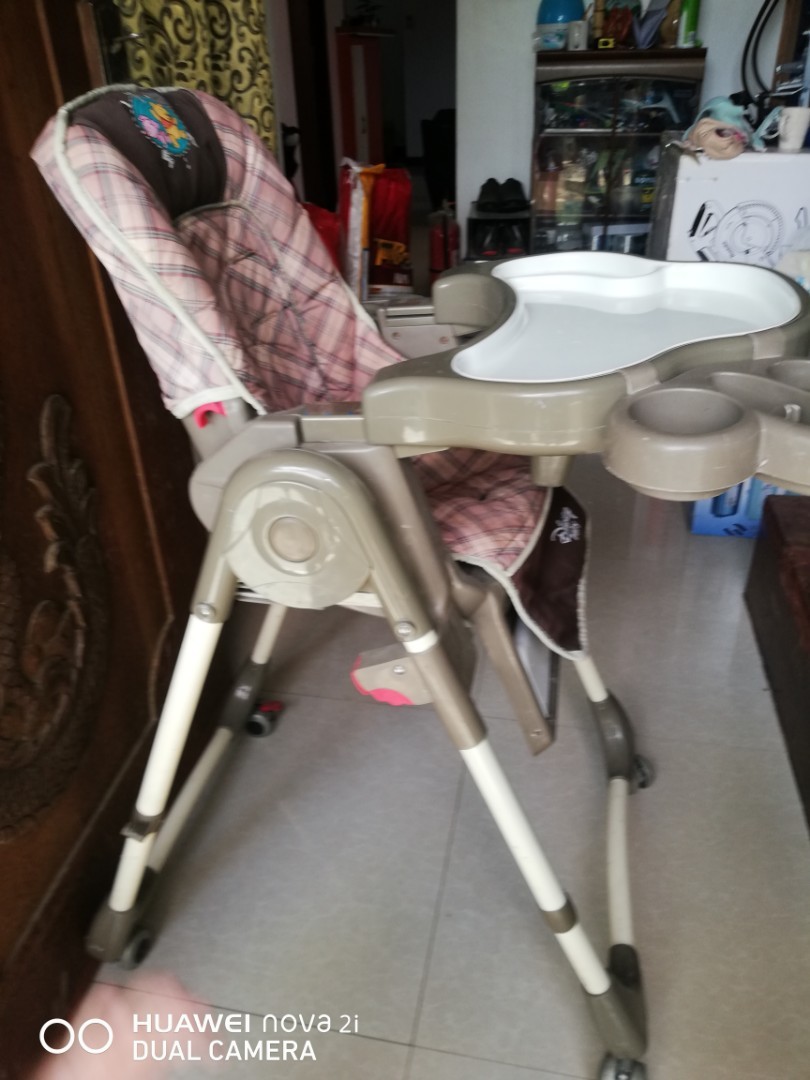 Disney high chair, Babies & Kids, Going Out, Other Babies Going Out Needs on Carousell