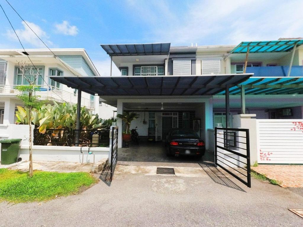 Double Storey Semi D Cluster Hause Bandar Saujana Putra Ivory Sp10 Property For Sale On Carousell