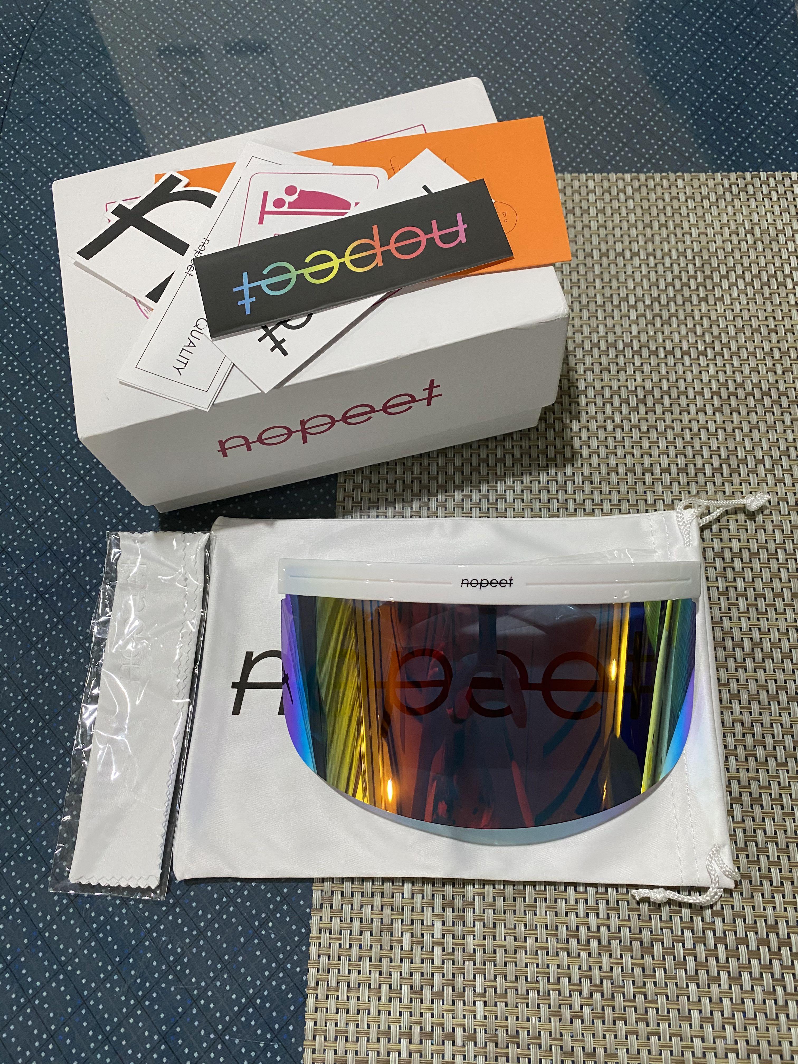 Faceshield (Category: Sunglasses & Eyewear) located in Manila. Submitted by personal.preloved (Listing ID 1019016787, Image 1). Description: Da shield by nopeet Guaranteed Authentic Comes complete Rfs: It falls off my nose.