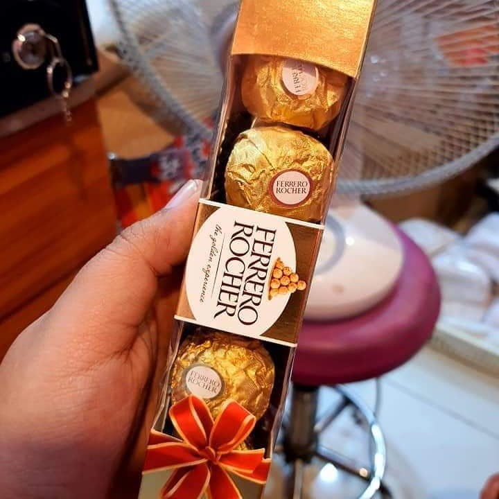 Ferrero Rocher 5pcs Pk Food Drinks Packaged Snacks On Carousell