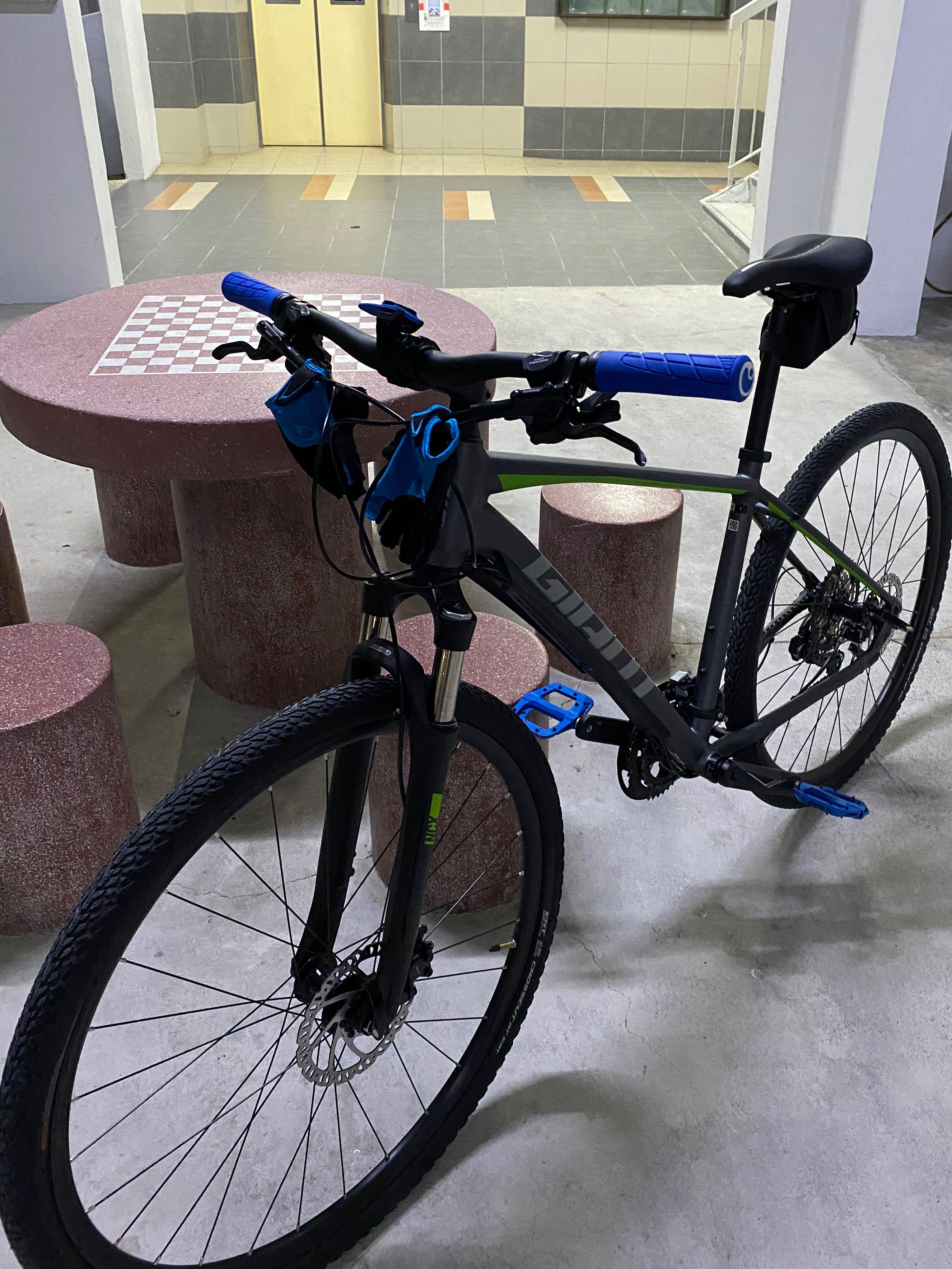 Giant Roam 1 2020 M Sports Equipment Bicycles Parts