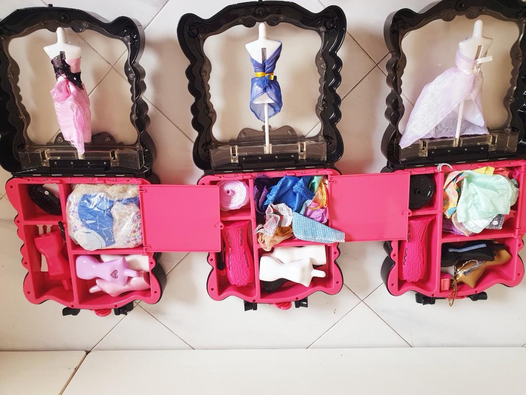 Harumika Style Studio Fashion set, Babies & Kids, Baby Nursery & Kids  Furniture, Other Kids Furniture on Carousell