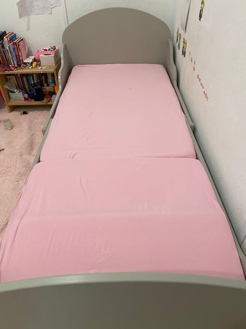 IKEA extendable Toddler’s bed frame, Furniture & Home Living, Furniture