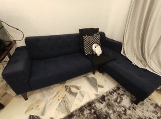 (Category: ) located in . Submitted by iqa1090 (Listing ID 1018923693, Image 1). Description: .