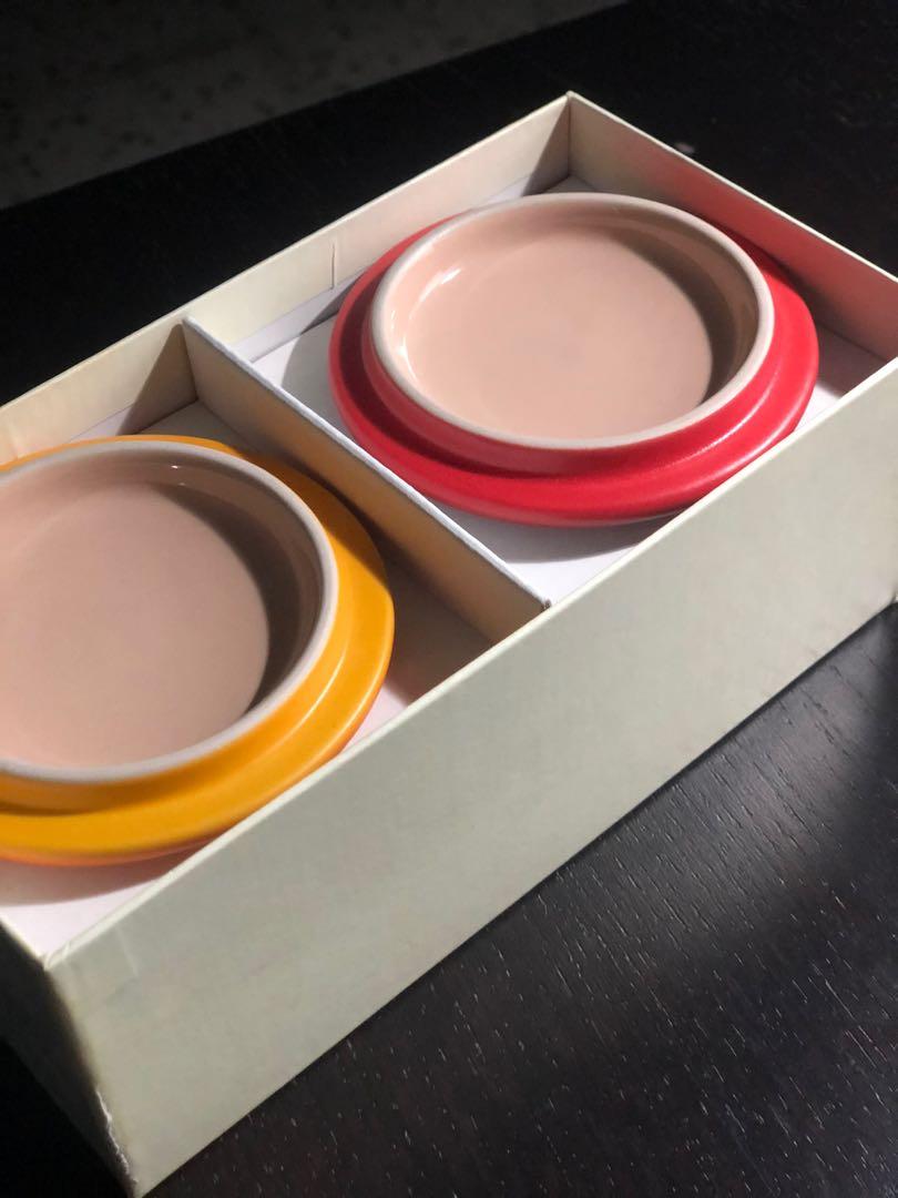 Le Creuset Ramekins with Lids, Home Appliances, Kitchenware on Carousell