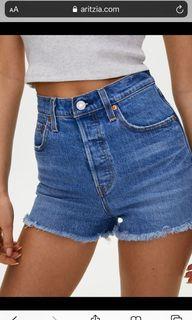 levi’s ribcage shorts