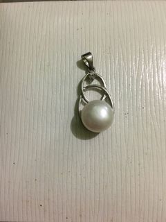 (Kategori: ) berada di . Dikirim oleh umaira_preloved (ID iklan 1018898015, Gambar 1). Deskripsi: .