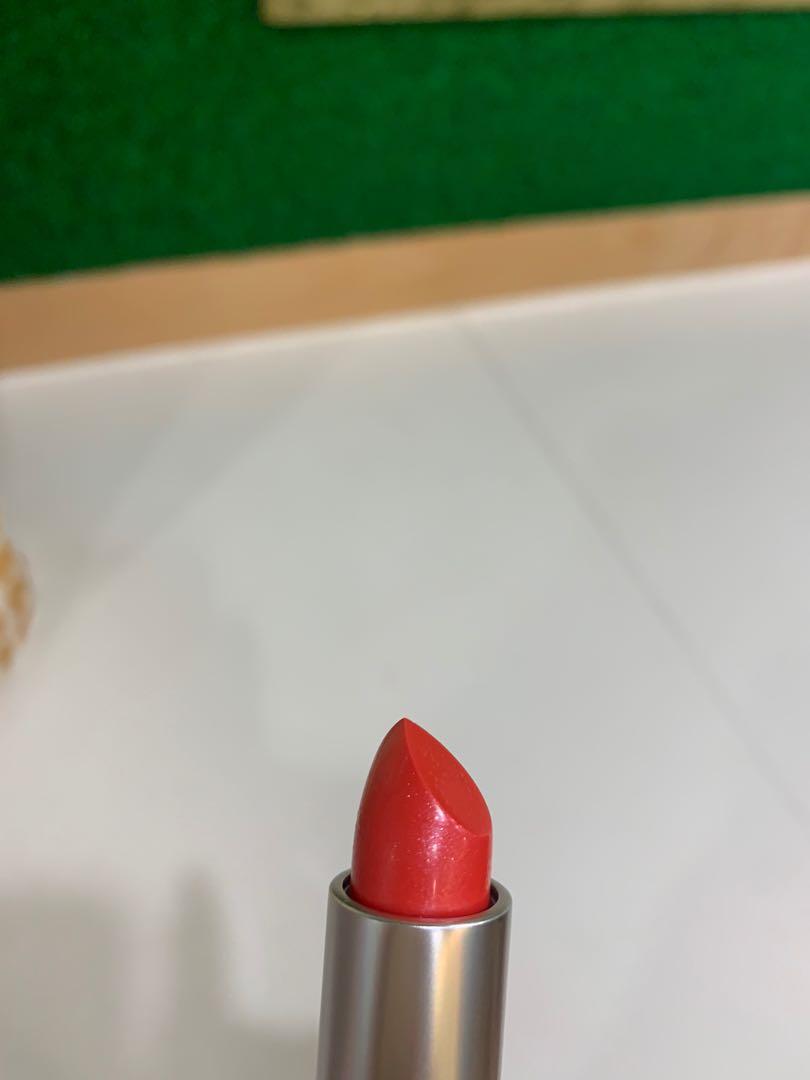mac pretty boy lipstick