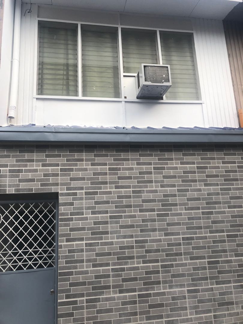(Category: ) located in . Submitted by xvkt13 (Listing ID 1019034933, Image 1). Description: .