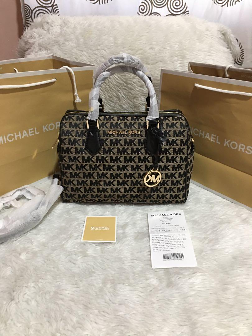 Michael kors large duffle sales satchel