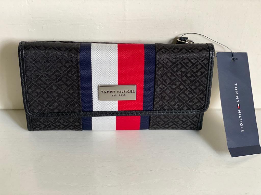 new tommy hilfiger black red continental checkbook clutch purse wallet 45 sale