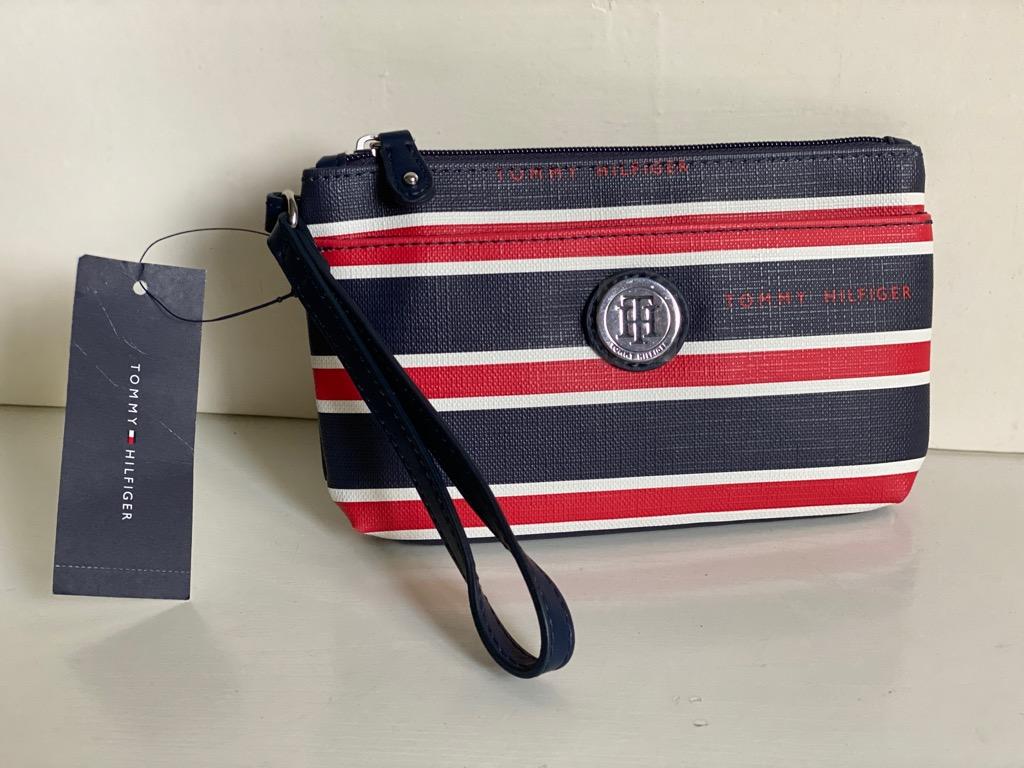 tommy hilfiger clutch bag