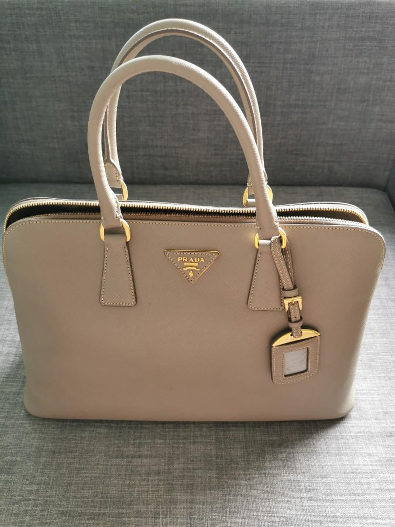 prada lux